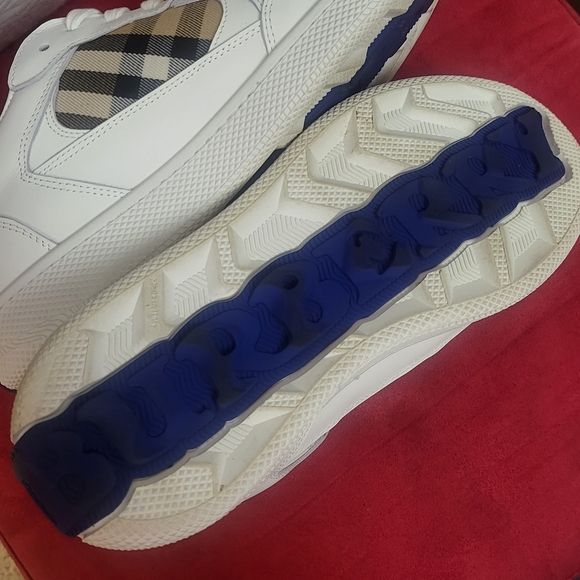 Burberry Terrace Check Sneakers - Picture 15 of 16